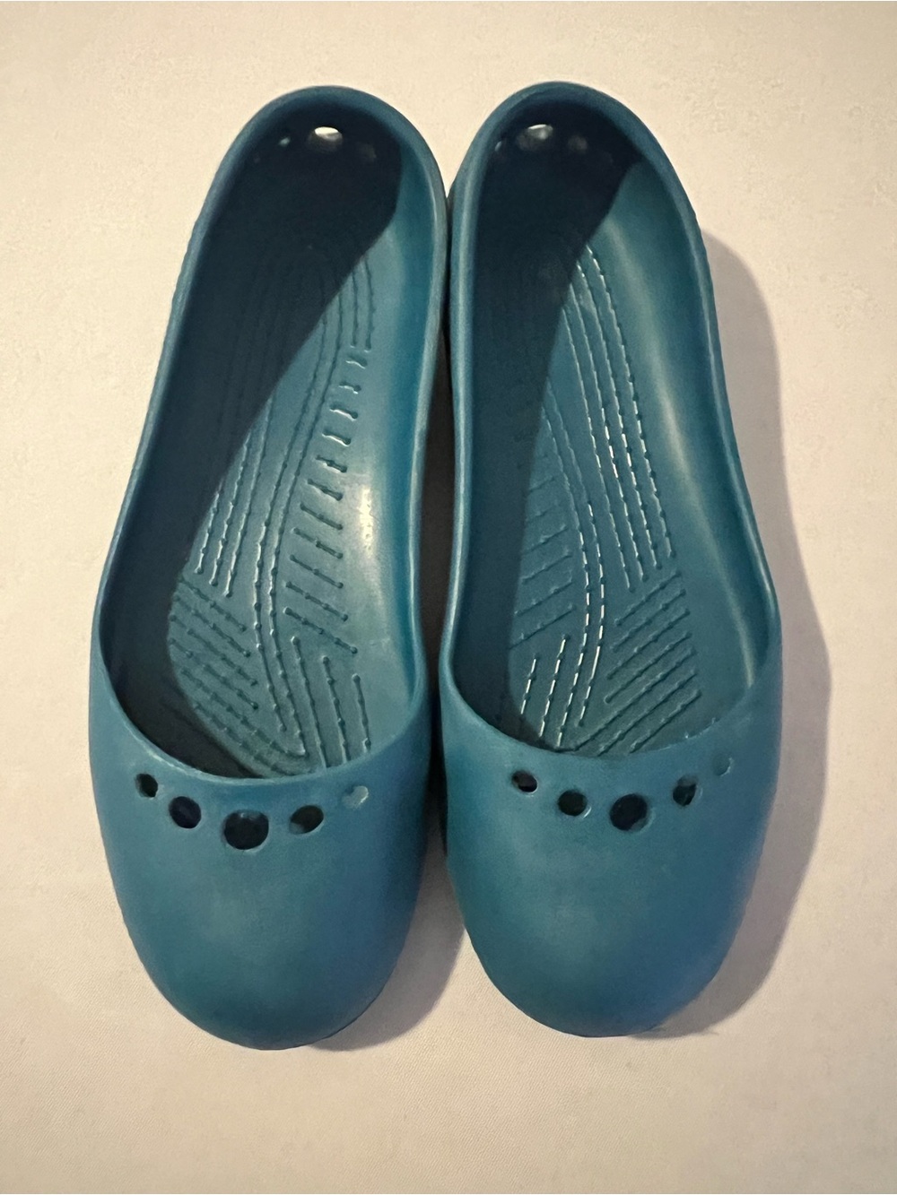 CROCS Slip-On Ballet Flats in Dark Teal | Women's size 9